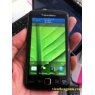Đập hộp Blackberry 9860 Phi&ecirc;n bản quốc tế tại Viễn Th&ocirc;ng Nam