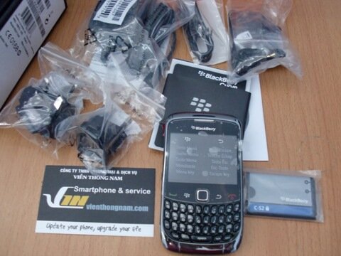blackberry-9300-curve-rim