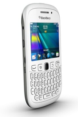 blackberry-9320-trang