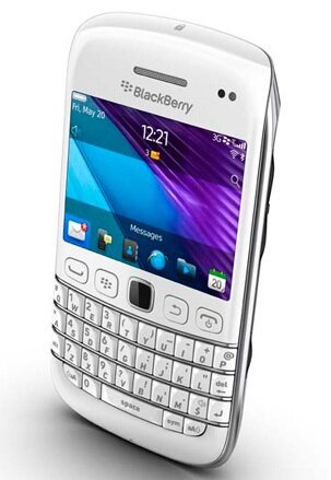 blackberry-9790-white