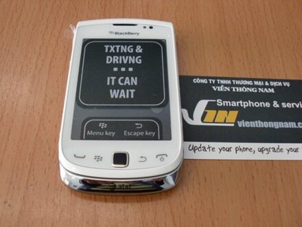 blackberry-torch-2-9810-4