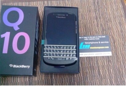 mo-hop-blackberry-q10