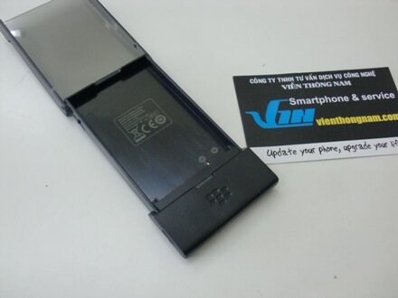 sac-pin-roi-blackberry-9900