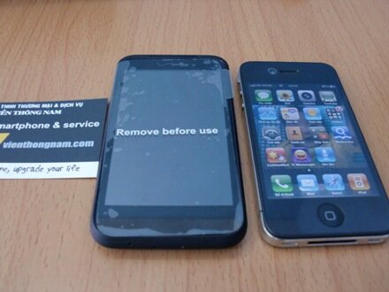so-sanh-htc-iphone