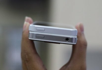so-sanh-kieu-dang-iphone-5-va-iphone-4s