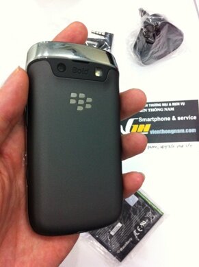 tren-tay-bold-9790
